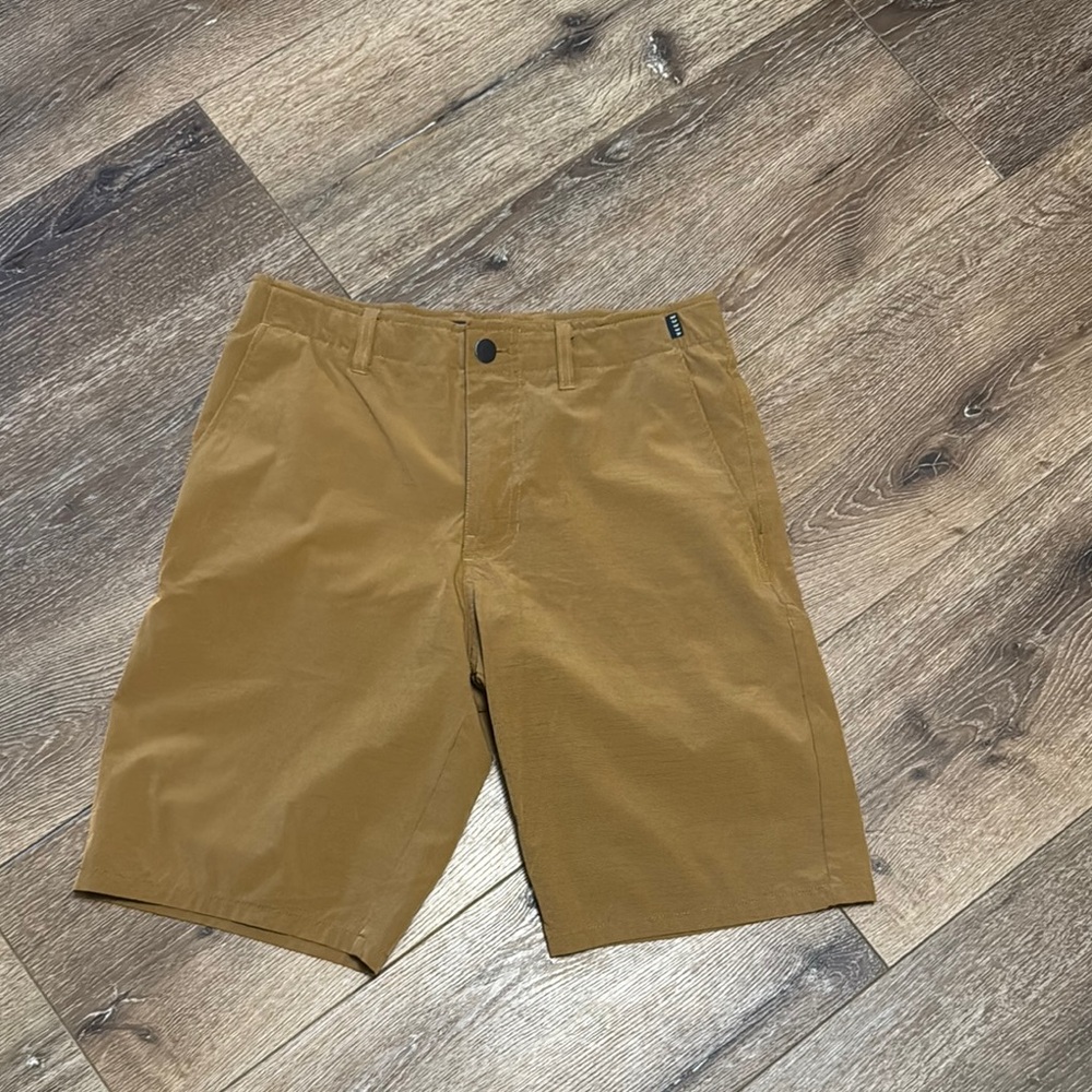 Veece dark‎ khaki shorts 30